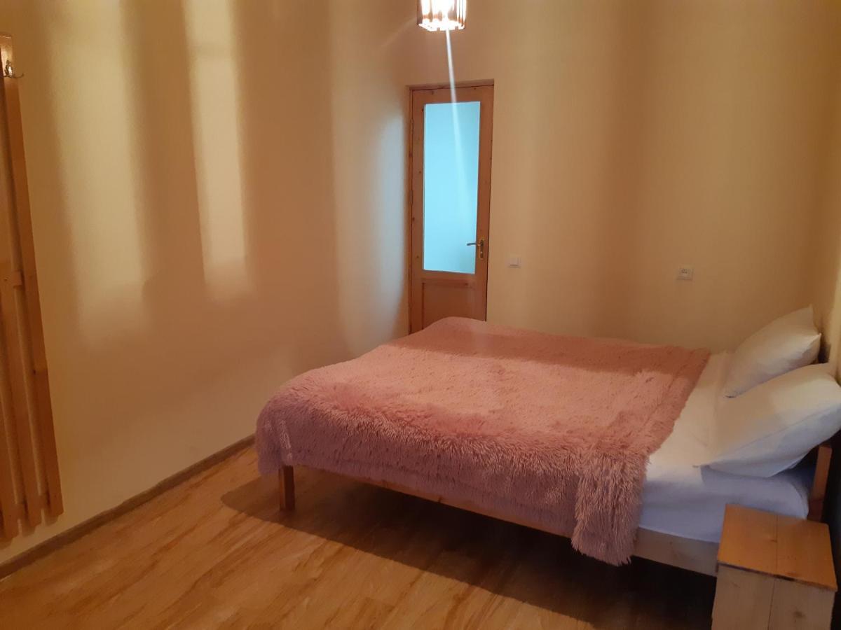Andranik B&B Goris Bagian luar foto